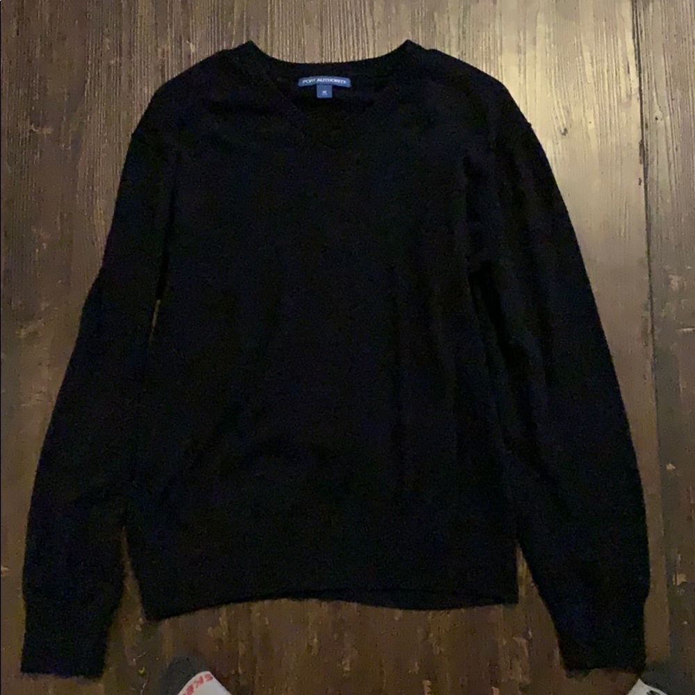 MENS SMALL PORT AUTHORITY V-NECK LONG SLEEVE
